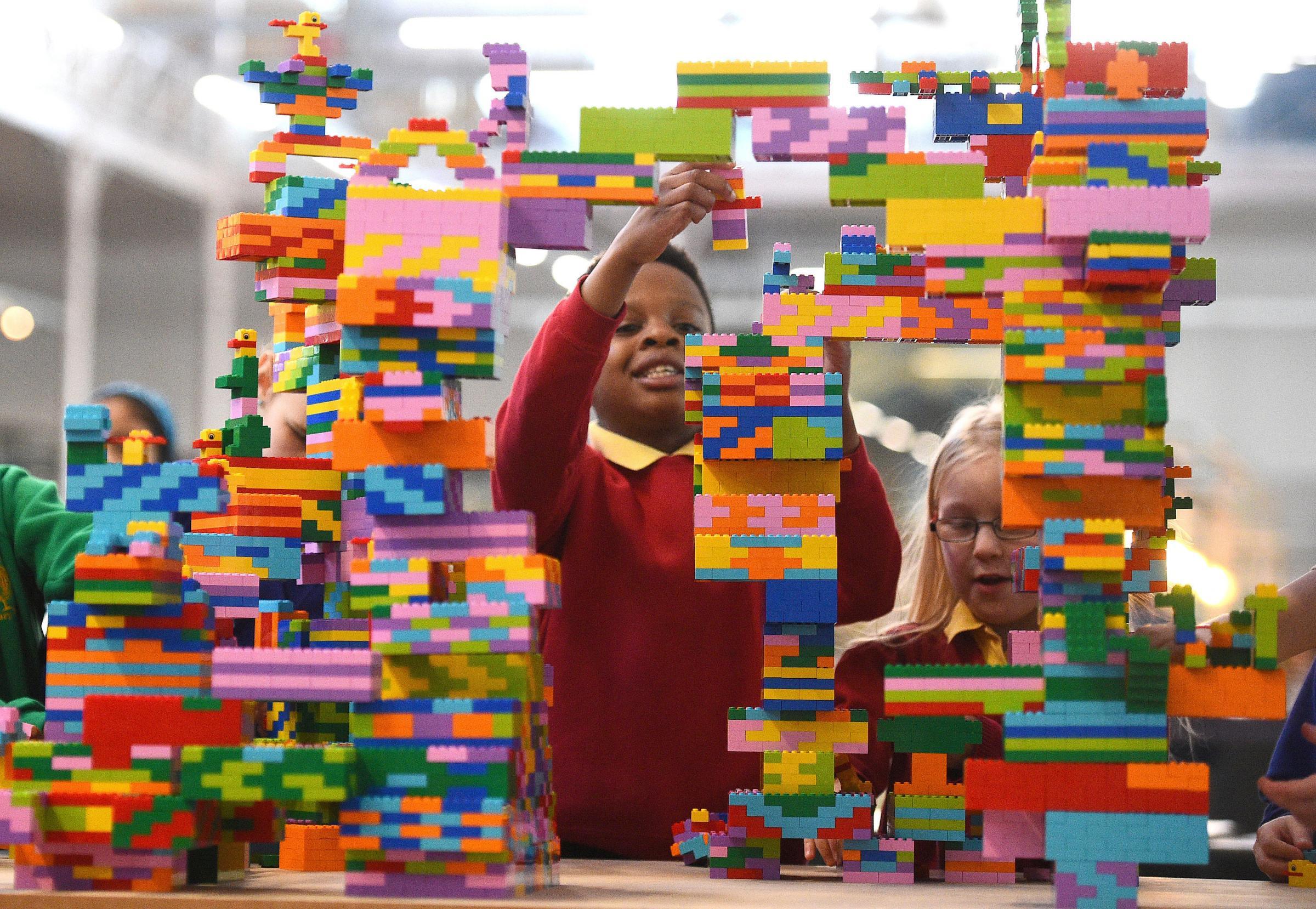 lego-bambini.jpg lego-bambini.jpg