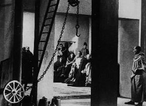 Cinema. Una scena del film La passione di Giovanna d'Arco di C. Th. Dreyer (1928).De Agostini Picture Library Cinema. Una scena del film La passione di Giovanna d'Arco di C. Th. Dreyer (1928).De Agostini Picture Library