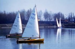 Finn durante una regata.De Agostini Picture Library Finn durante una regata.De Agostini Picture Library