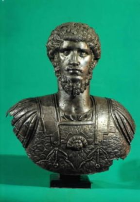 Argento. Busto di Lucio Vero, arte romana (Torino, Museo Nazionale).De Agostini Picture Library Argento. Busto di Lucio Vero, arte romana (Torino, Museo Nazionale).De Agostini Picture Library