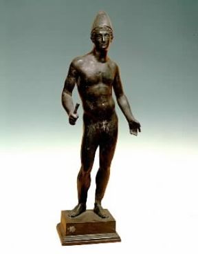Coribanti. Statuetta romana raffigurante un coribante (Napoli, Museo Archeologico Nazionale).Napoli, Museo Archeologico Nazionale Coribanti. Statuetta romana raffigurante un coribante (Napoli, Museo Archeologico Nazionale).Napoli, Museo Archeologico Nazionale