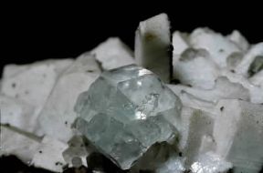 Fluorite. Un campione del minerale.De Agostini Picture Library/C. Bevilacqua Fluorite. Un campione del minerale.De Agostini Picture Library/C. Bevilacqua