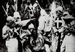 David Wark Griffith. Una scena del film Nascita di una nazione (1916).De Agostini Picture Library David Wark Griffith. Una scena del film Nascita di una nazione (1916).De Agostini Picture Library