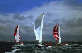 Vela. Le regate vengono disciplinate dal regolamento dell'I.Y.R.U. (International Yacht Racing Union).De Agostini Picture Library Vela. Le regate vengono disciplinate dal regolamento dell'I.Y.R.U. (International Yacht Racing Union).De Agostini Picture Library