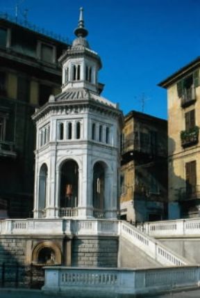 Acqui Terme. Edicola ottocentesca nota come la Acqui Terme. Edicola ottocentesca nota come la