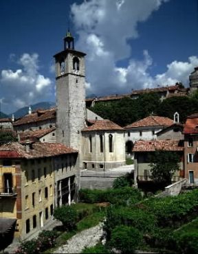 Feltre. Una veduta del centro storico.De Agostini Picture Library/A. Dagli Orti Feltre. Una veduta del centro storico.De Agostini Picture Library/A. Dagli Orti