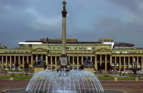 Stoccarda. Il KÃ¶nigsbau, imponente costruzione ottocentesca, affacciata sul lato occidentale della Schlossplatz (piazza del Castello).De Agostini Picture Library/M. Finotti