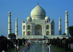 Funerario. Il Taj Mahal ad Agra, in India.De Agostini Picture Library/E. Turri Funerario. Il Taj Mahal ad Agra, in India.De Agostini Picture Library/E. Turri