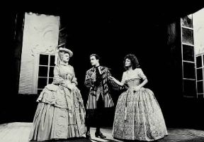 Carlo Goldoni. Una scena de Gli innamorati in una rappresentazione del 1983 al Teatro regionale toscano.De Agostini Picture Library Carlo Goldoni. Una scena de Gli innamorati in una rappresentazione del 1983 al Teatro regionale toscano.De Agostini Picture Library