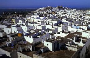 Ostuni . Veduta del centro pugliese.De Agostini Picture Library/M. Leigheb Ostuni . Veduta del centro pugliese.De Agostini Picture Library/M. Leigheb