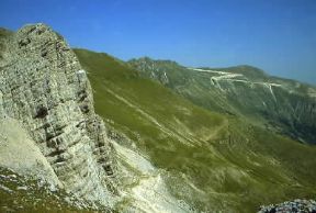 Monti Sibillini . Veduta del gruppo montuoso nell'Appennino Centrale.De Agostini Picture Library/A. De Gregorio Monti Sibillini . Veduta del gruppo montuoso nell'Appennino Centrale.De Agostini Picture Library/A. De Gregorio