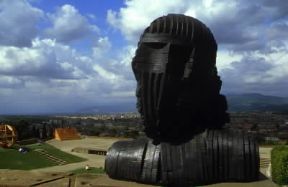 Mario Ceroli. Un'opera dello scultore teatino esposte in una personale a Firenze.De Agostini Picture Library/Berengo Gardin Mario Ceroli. Un'opera dello scultore teatino esposte in una personale a Firenze.De Agostini Picture Library/Berengo Gardin