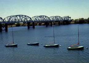 Nilo. Ponte sul Nilo Bianco a Khartoum.De Agostini Picture Library / C. Bertinetti Nilo. Ponte sul Nilo Bianco a Khartoum.De Agostini Picture Library / C. Bertinetti
