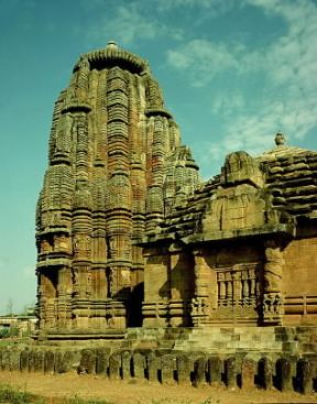 Induismo . Il tempio di Rajarani di Bhubaneswar.De Agostini Picture Library/G. Nimatallah Induismo . Il tempio di Rajarani di Bhubaneswar.De Agostini Picture Library/G. Nimatallah