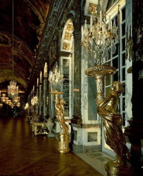 Versailles. La Galerie des Glaces, opera di J.-H. Mansart.De Agostini Picture Library Versailles. La Galerie des Glaces, opera di J.-H. Mansart.De Agostini Picture Library