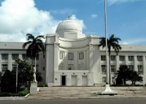 Cebu. La monumentale sede dell'amministrazione provinciale.De Agostini Picture Library/M. Bertinetti Cebu. La monumentale sede dell'amministrazione provinciale.De Agostini Picture Library/M. Bertinetti
