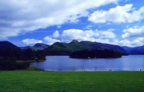 Inghilterra . Il lago Derwentwater nel distretto di Keswick.De Agostini Picture Library/C. Novara Inghilterra . Il lago Derwentwater nel distretto di Keswick.De Agostini Picture Library/C. Novara