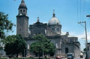 Manila. L'antica cattedrale.De Agostini Picture Library/M. Bertinetti Manila. L'antica cattedrale.De Agostini Picture Library/M. Bertinetti