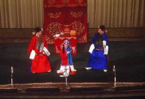 Repubblica Popolare della Cina. Un momento di una rappresentazione dell'Opera di Pechino.De Agostini Picture Library/M. Bertinetti Repubblica Popolare della Cina. Un momento di una rappresentazione dell'Opera di Pechino.De Agostini Picture Library/M. Bertinetti