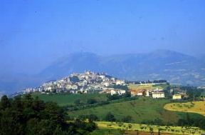 Camerino. Veduta della cittadina.De Agostini Picture Library/G. Prato
