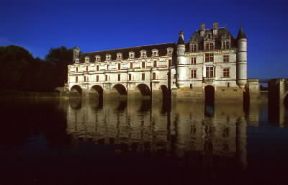 Chenonceaux. Il cinquecentesco castello sulle acque del fiume Cher.De Agostini Picture Library/G. Sioën Chenonceaux. Il cinquecentesco castello sulle acque del fiume Cher.De Agostini Picture Library/G. Sioën