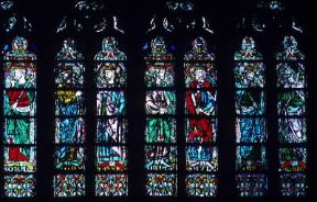 Vetrata. Particolare delle vetrate nella cattedrale di Notre-Dame a Parigi.De Agostini Picture Library/C. Sappa Vetrata. Particolare delle vetrate nella cattedrale di Notre-Dame a Parigi.De Agostini Picture Library/C. Sappa