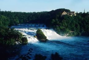 Sciaffusa. Le famose cascate del Reno.De Agostini Picture Library / G. SioÃ«n