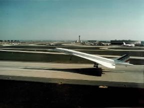 Concorde in fase di decollo.Air France Concorde in fase di decollo.Air France