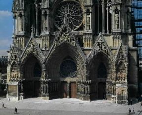 Archivolto. L'archivolto del portale centrale della cattedrale di Reims.De Agostini Picture Library/G. Dagli Orti Archivolto. L'archivolto del portale centrale della cattedrale di Reims.De Agostini Picture Library/G. Dagli Orti