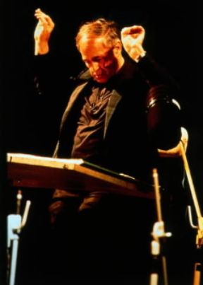 Pierre Boulez mentre dirige.Centre Culturel Français/Milano Pierre Boulez mentre dirige.Centre Culturel Français/Milano