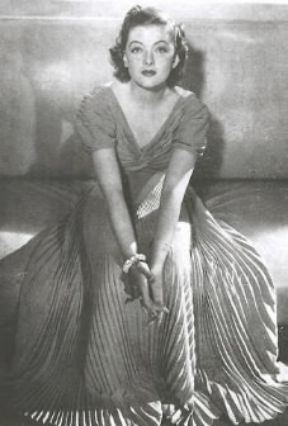 Myrna Loy in un'immagine del 1938.De Agostini Picture Library Myrna Loy in un'immagine del 1938.De Agostini Picture Library