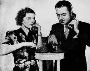 William Powell e Myrna Loy in una scena di Sposiamoci in quattro (1937) di R. Thorpe.De Agostini Picture Library William Powell e Myrna Loy in una scena di Sposiamoci in quattro (1937) di R. Thorpe.De Agostini Picture Library