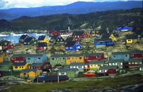 Groenlandia. Veduta di Ilulissat.De Agostini Picture Library / D. Staquet Groenlandia. Veduta di Ilulissat.De Agostini Picture Library / D. Staquet