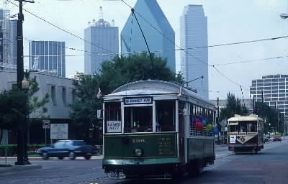 Tram. Una vettura nelle strade di Dallas (Texas).De Agostini Picture Library/S. Gutierrez Tram. Una vettura nelle strade di Dallas (Texas).De Agostini Picture Library/S. Gutierrez