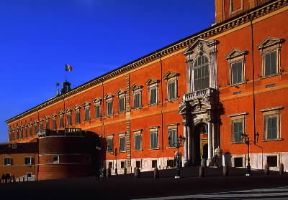 Roma. La facciata del palazzo del Quirinale.De Agostini Picture Library / W. Buss Roma. La facciata del palazzo del Quirinale.De Agostini Picture Library / W. Buss