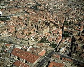 Salamanca. Veduta della città .De Agostini Picture Library / Pubbliaerfoto Salamanca. Veduta della città .De Agostini Picture Library / Pubbliaerfoto
