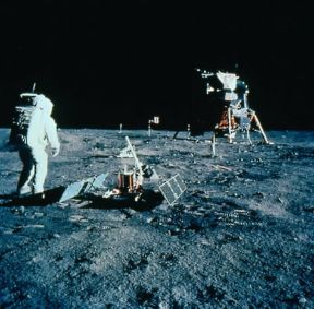 Programma Apollo. Edwin Aldrin sul suolo lunare.De Agostini Picture Library Programma Apollo. Edwin Aldrin sul suolo lunare.De Agostini Picture Library