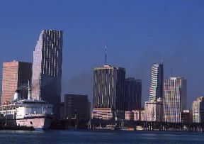 Miami. Una veduta della città americana.De Agostini Picture Library/G. Sioën Miami. Una veduta della città americana.De Agostini Picture Library/G. Sioën