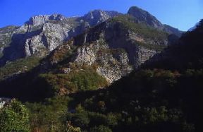 Montenegro. Valle della Moraca. De Agostini Picture Library / S. Vannini Montenegro. Valle della Moraca. De Agostini Picture Library / S. Vannini
