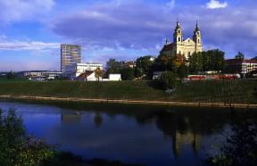 Vilnius. Veduta della chiesa di S. Raffaele.De Agostini Picture Library/M. Bertinetti Vilnius. Veduta della chiesa di S. Raffaele.De Agostini Picture Library/M. Bertinetti