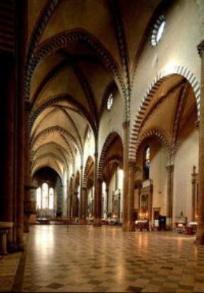 Italia . L'interno della chiesa di S. Maria Novella a Firenze.De Agostini Picture Library/G. Nimatallah Italia . L'interno della chiesa di S. Maria Novella a Firenze.De Agostini Picture Library/G. Nimatallah