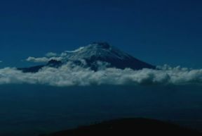 Ande. Il vulcano Cotopaxi in Ecuador.De Agostini Picture Library/V. Degrandi Ande. Il vulcano Cotopaxi in Ecuador.De Agostini Picture Library/V. Degrandi