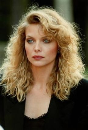 Michelle Pfeiffer interprete del film Le streghe di Eastwick (1987) di G. Miller.De Agostini Picture Library Michelle Pfeiffer interprete del film Le streghe di Eastwick (1987) di G. Miller.De Agostini Picture Library