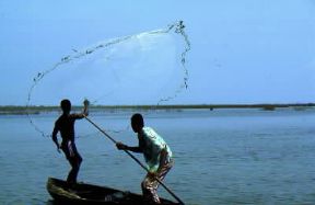 Benin . Pescatori a Ganvie.De Agostini Picture Library/C. Sappa Benin . Pescatori a Ganvie.De Agostini Picture Library/C. Sappa