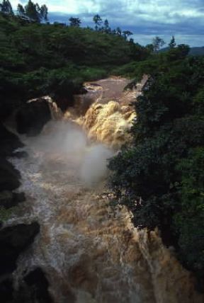 Ruanda. Le cascate di Rusumo.De Agostini Picture Library / S. Vannini Ruanda. Le cascate di Rusumo.De Agostini Picture Library / S. Vannini