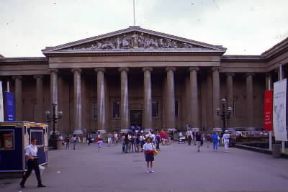 British Museum. L'ingresso del museo londinese.De Agostini Picture Library/A. Roggero British Museum. L'ingresso del museo londinese.De Agostini Picture Library/A. Roggero