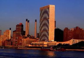 New York. Il palazzo dell'O.N.U.De Agostini Picture Library / G. SioÃ«n