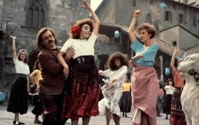 Maurizio Nichetti in una scena del film Ladri di saponette (1988).De Agostini Picture Library Maurizio Nichetti in una scena del film Ladri di saponette (1988).De Agostini Picture Library
