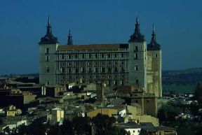Juan de Herrera. L'Alcázar di Toledo, per il quale l'architetto spagnolo realizzò i disegni della facciata meridionale.De Agostini Picture Library / F. Giaccone Juan de Herrera. L'Alcázar di Toledo, per il quale l'architetto spagnolo realizzò i disegni della facciata meridionale.De Agostini Picture Library / F. Giaccone