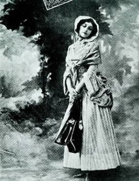 Lina Cavalieri in una foto dell'epoca (Parigi, Musée des Arts Décoratifs).De Agostini Picture Library/G. Dagli Orti Lina Cavalieri in una foto dell'epoca (Parigi, Musée des Arts Décoratifs).De Agostini Picture Library/G. Dagli Orti